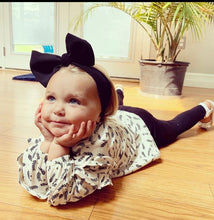 Load image into Gallery viewer, Black Bow