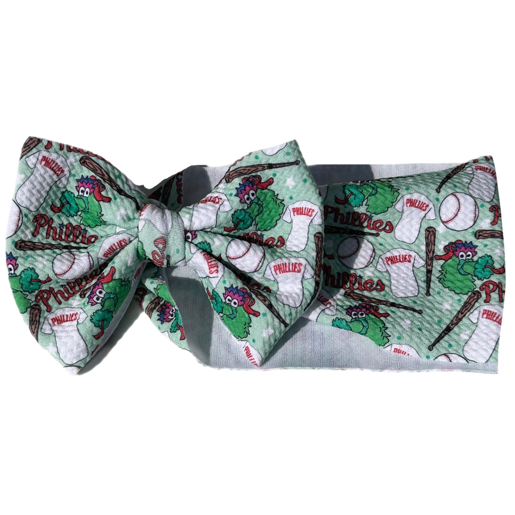 Phanatic Bow