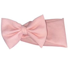 Load image into Gallery viewer, Light Pink Bow
